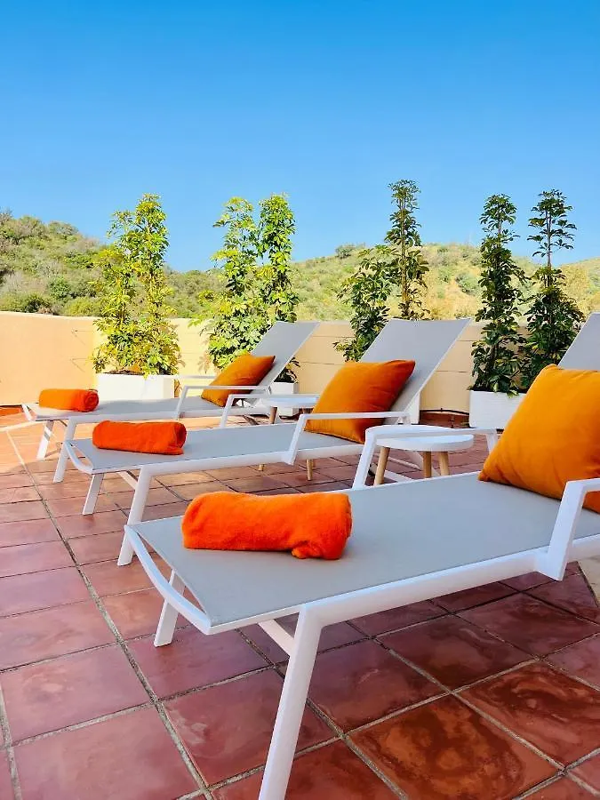 Penthouse Au Calme Avec Vue Mer Nature Environnante Et Tres Grandes Terrasses Marbella