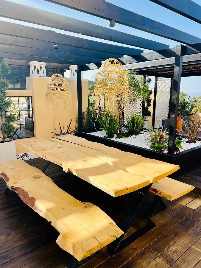 Apartment Penthouse Au Calme Avec Vue Mer Nature Environnante Et Tres Grandes Terrasses Marbella Spain