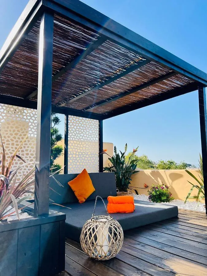 Penthouse Au Calme Avec Vue Mer Nature Environnante Et Tres Grandes Terrasses Marbella Apartment